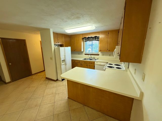 3207 Shamrock Street E., Apt. 33, Tallahassee, FL 32309