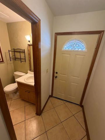 3207 Shamrock Street E., Apt. 33, Tallahassee, FL 32309