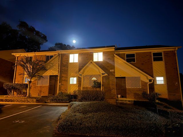 3207 Shamrock Street E., Apt. 33, Tallahassee, FL 32309