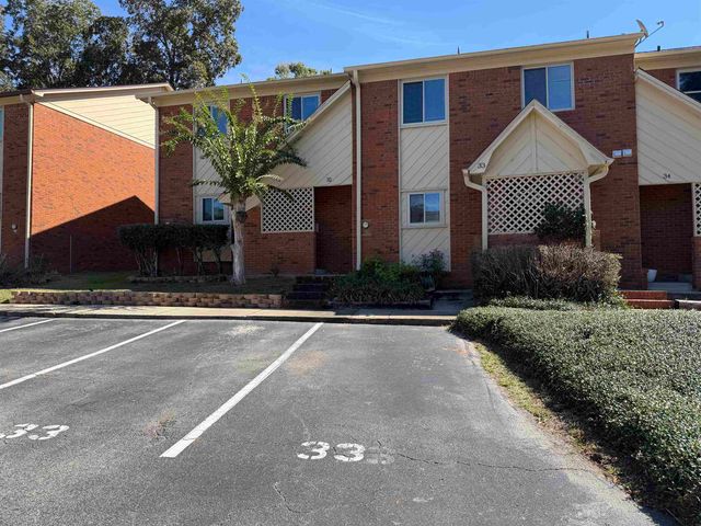 3207 Shamrock Street E., Apt. 33, Tallahassee, FL 32309