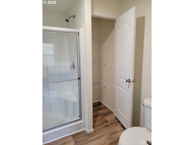 303 13TH St Sw, Bandon, OR 97411