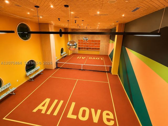 90 NE 32nd St 314, Miami, FL 33137