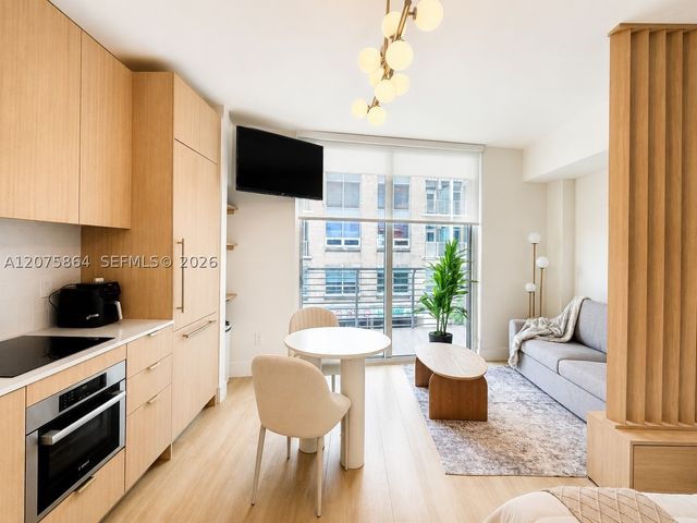 90 NE 32nd St 314, Miami, FL 33137