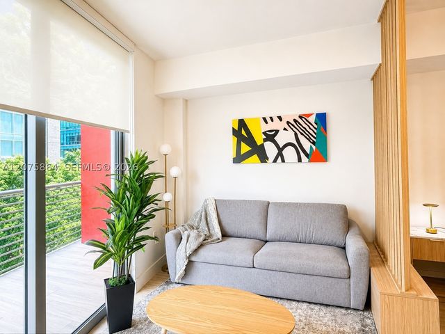 90 NE 32nd St 314, Miami, FL 33137