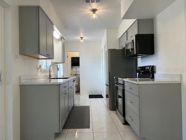 11324 87TH AVENUE, Seminole, FL 33772