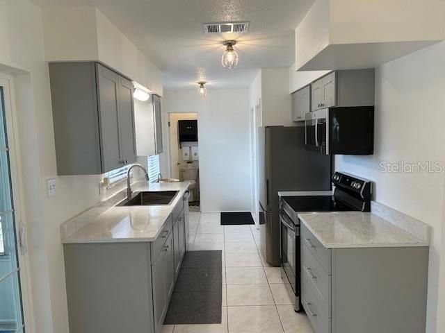 11324 87TH AVENUE, Seminole, FL 33772