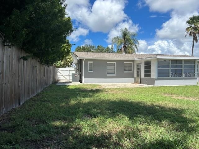 11324 87TH AVENUE, Seminole, FL 33772