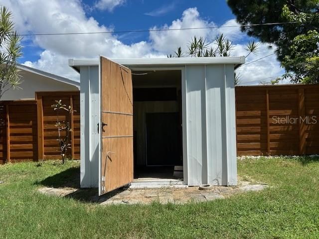 11324 87TH AVENUE, Seminole, FL 33772