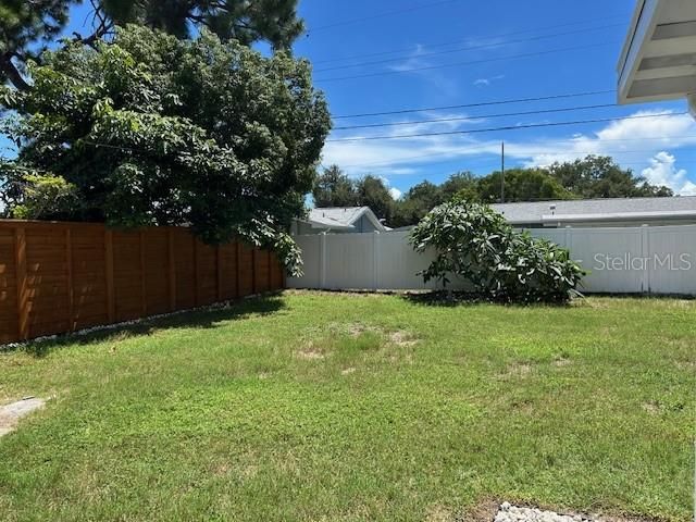 11324 87TH AVENUE, Seminole, FL 33772