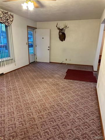 1108 State Street, Collinsville, IL 62234