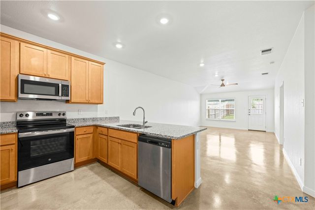 913 Wax Myrtle Court, Killeen, TX 76543