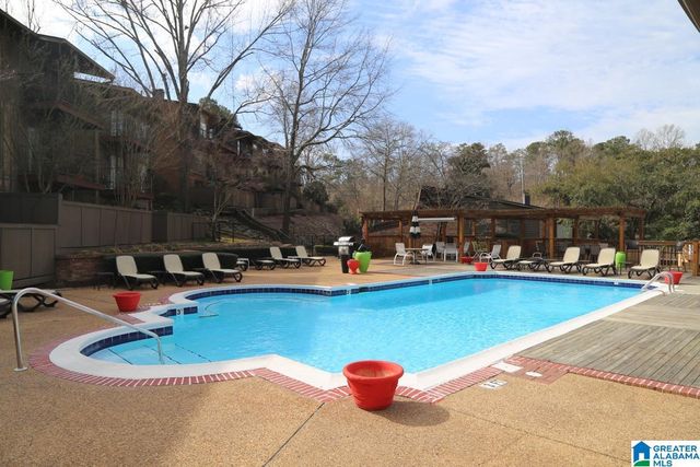 126 W Green Unit 126, Vestavia Hills, AL 35243