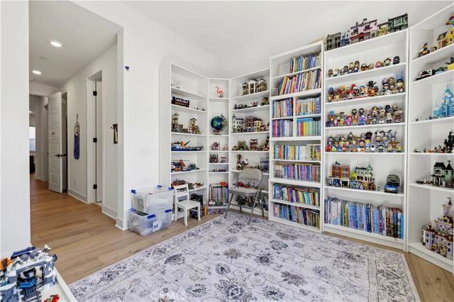 28346 Old Springs, Castaic, CA 91384