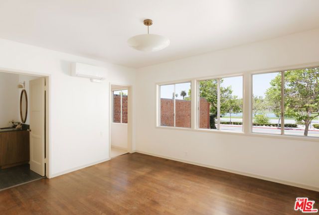 2218 Pico Boulevard, Santa Monica, CA 90405
