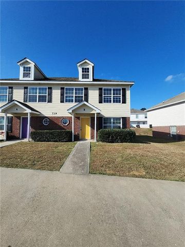 739 Wheel House Lane B, Monroe, GA 30655