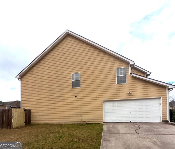 620 Superior Way, Fairburn, GA 30213