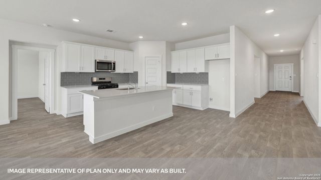 345 MCGINTY MEADOW DR, Lockhart, TX 78644