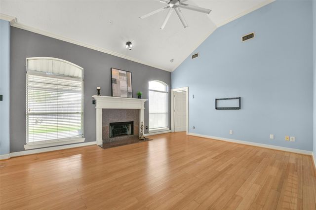 11003 Pinewood Court, La Porte, TX 77571