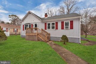 18 HENRY RD, Gibbsboro, NJ 08026