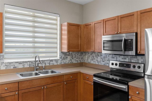 522 PARSLEY COURT, Kissimmee, FL 34759