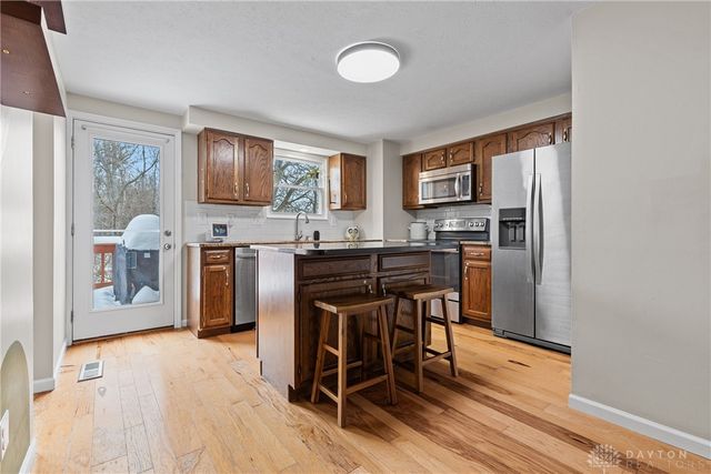 2042 Stratford Court, Loveland, OH 45140