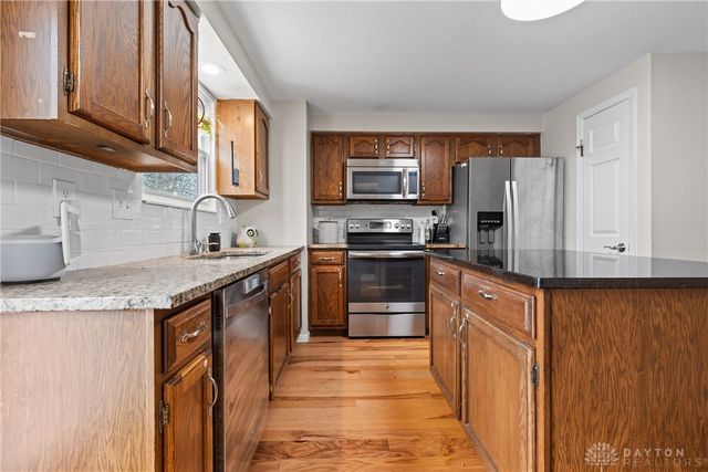 2042 Stratford Court, Loveland, OH 45140