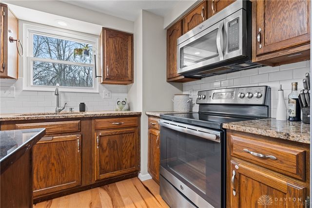 2042 Stratford Court, Loveland, OH 45140