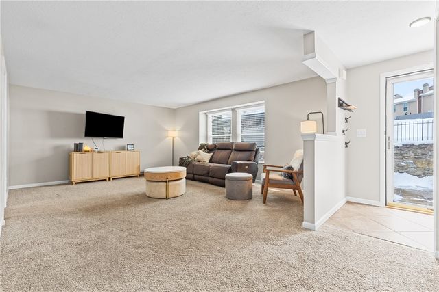 2042 Stratford Court, Loveland, OH 45140