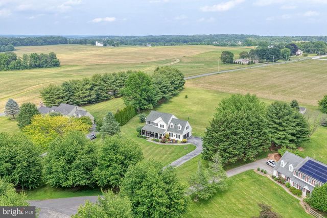 13 BIRCHWOOD LN, Cochranville, PA 19330