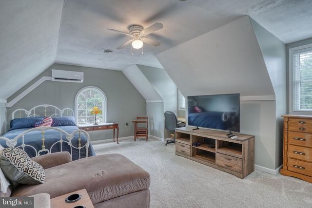 13 BIRCHWOOD LN, Cochranville, PA 19330