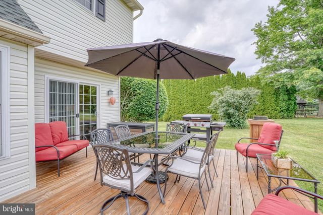 13 BIRCHWOOD LN, Cochranville, PA 19330