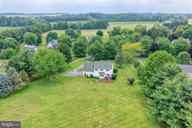 13 BIRCHWOOD LN, Cochranville, PA 19330