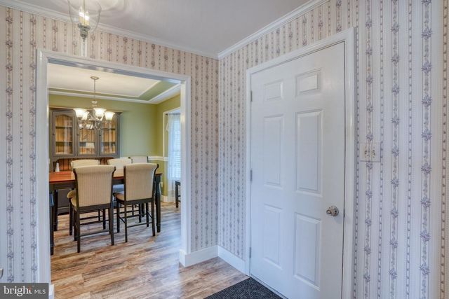 13 BIRCHWOOD LN, Cochranville, PA 19330