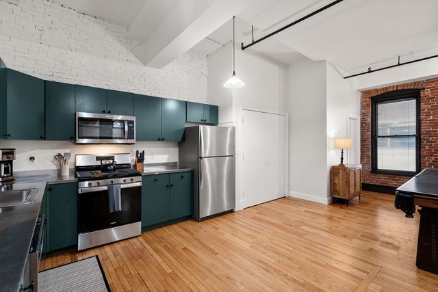 19 Stanhope Street 1C, Boston, MA 02116