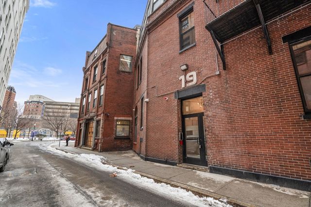 19 Stanhope Street 1C, Boston, MA 02116