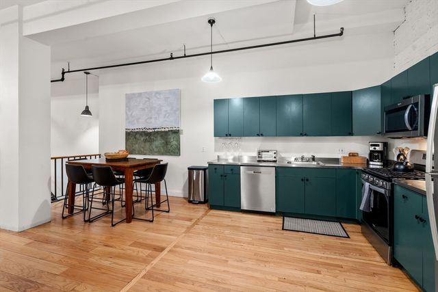 19 Stanhope Street 1C, Boston, MA 02116