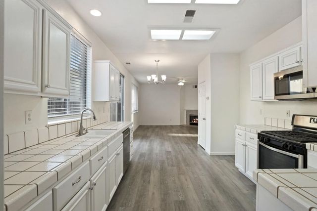 4882 Timepiece Cir, Stockton, CA 95219