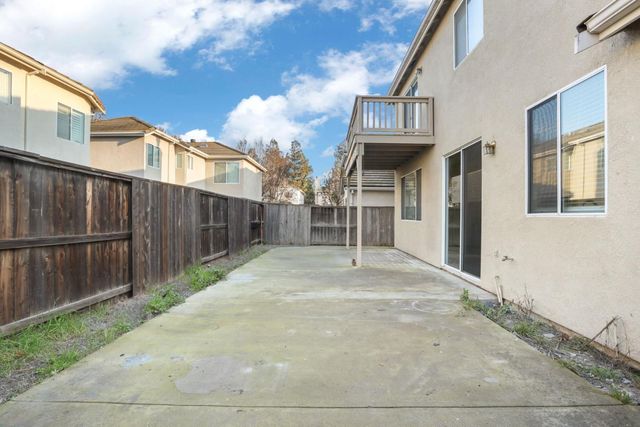 4882 Timepiece Cir, Stockton, CA 95219