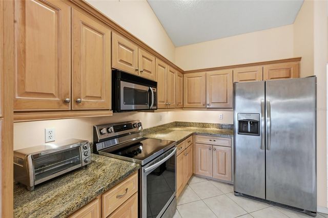 3732 SURREY LANE, Sarasota, FL 34235