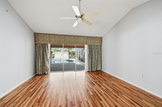 3732 SURREY LANE, Sarasota, FL 34235