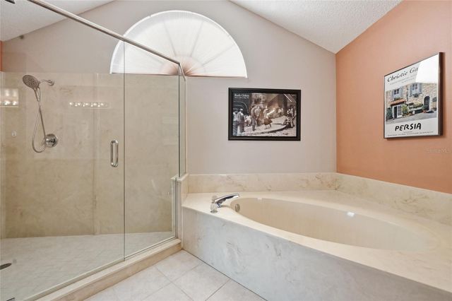 3732 SURREY LANE, Sarasota, FL 34235