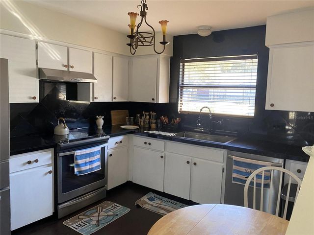238 LAKE DRIVE, Orlando, FL 32835
