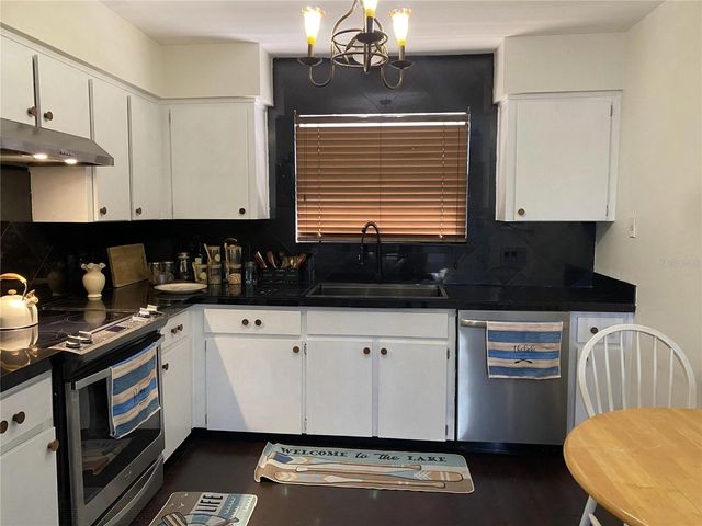 238 LAKE DRIVE, Orlando, FL 32835