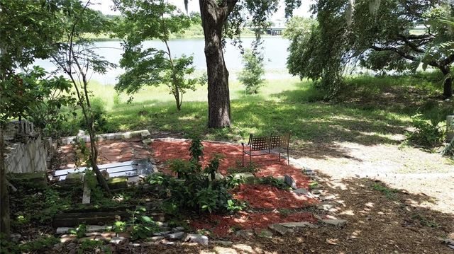 238 LAKE DRIVE, Orlando, FL 32835