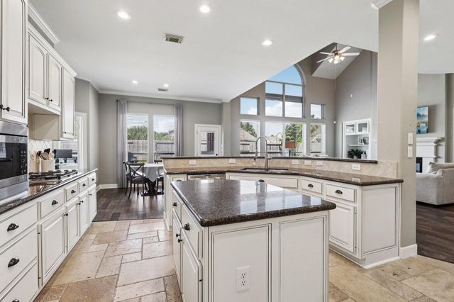 3108 Autumn Harvest Drive, Friendswood, TX 77546