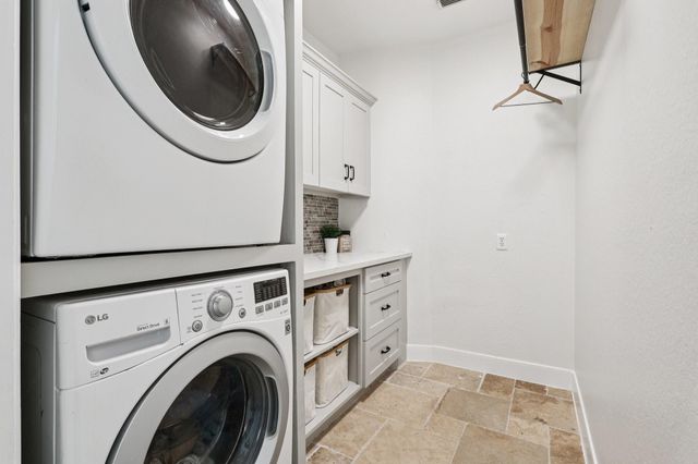 3108 Autumn Harvest Drive, Friendswood, TX 77546