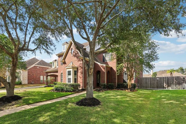 3108 Autumn Harvest Drive, Friendswood, TX 77546