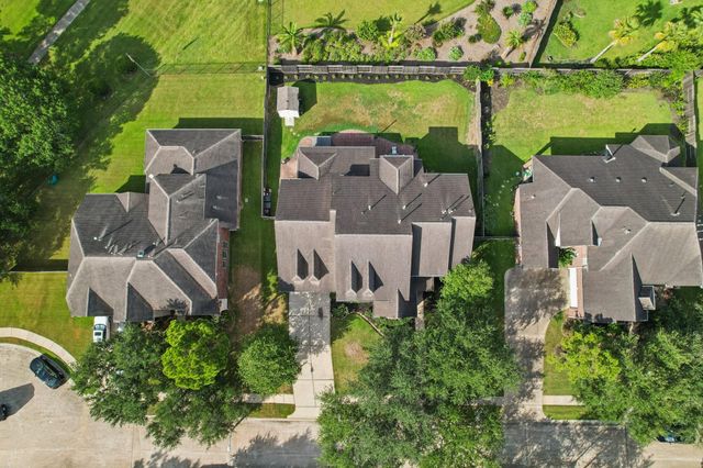 3108 Autumn Harvest Drive, Friendswood, TX 77546