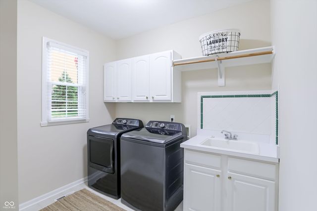 2852 Maralice Drive, Carmel, IN 46033