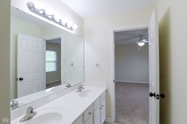 2852 Maralice Drive, Carmel, IN 46033